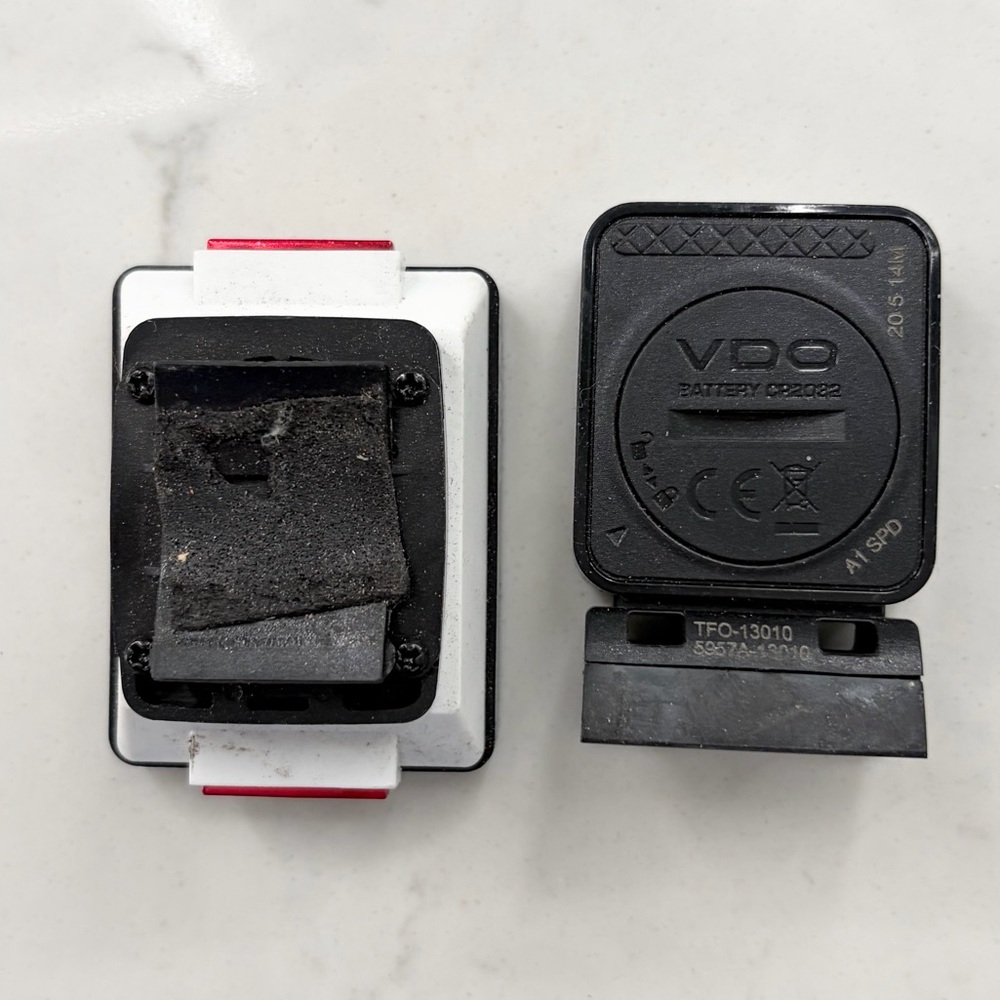 VDO Wireless Bicycle Computer & Sensor - Picture 3 of 5
